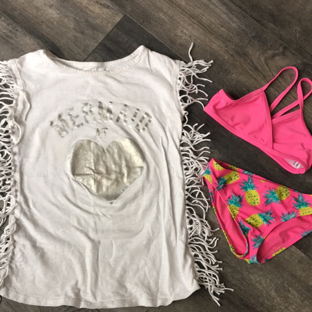 Swimsuit cover-up and swimsuit